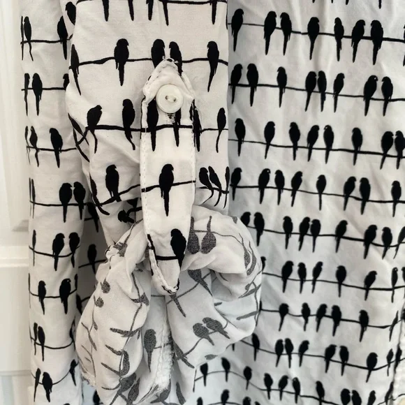 🐦‍⬛ Jane and Delancey 🐦‍⬛ Black and White Bird on a Wire print button down shirt - Picture 3 of 8